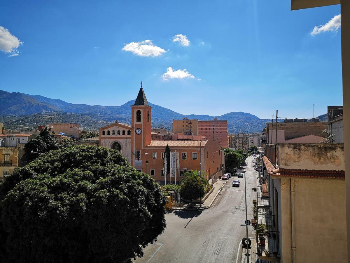 Vila A Casa Di Zara Termini Imerese Exteriér fotografie